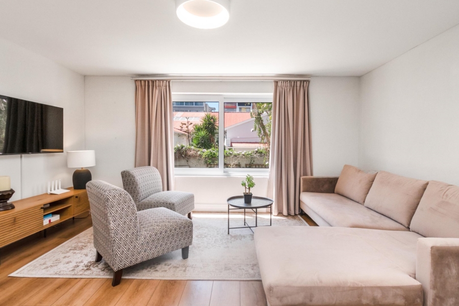 2 Bedroom Property for Sale in Sea Point Western Cape